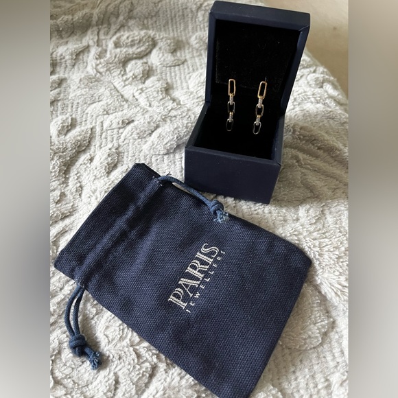 Paper Clip Earrings With .15 Carat TW Of Diamonds In 10kt Yellow Gold - Picture 2 of 5